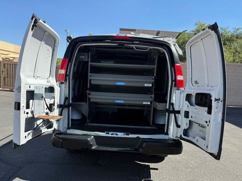 Used 2019 Chevrolet Express 2500 w/ Driver Convenience Package RWD image 10