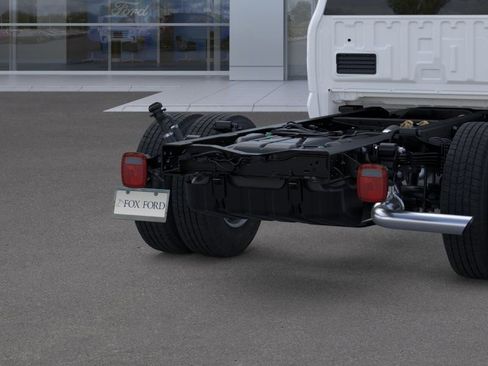 New 2025 Ford F350 XL w/ XL Chrome Package AWD/4WD image 21