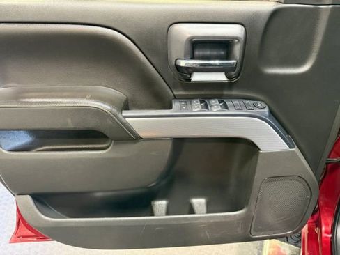 Used 2018 Chevrolet Silverado 1500 LT w/ Texas Edition image 9