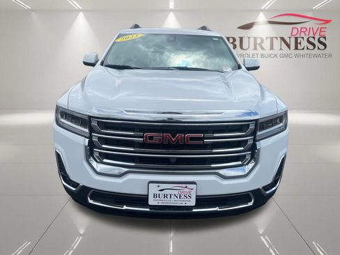 Certified 2023 GMC Acadia SLT w/ Technology Package AWD/4WD image 9
