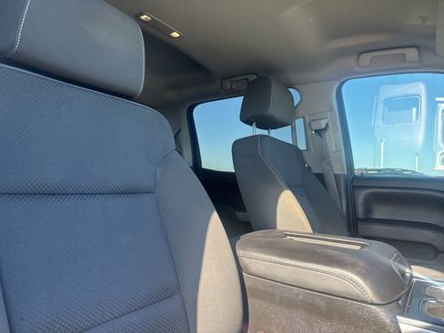 Used 2017 Chevrolet Silverado 1500 LT w/ All Star Edition image 29