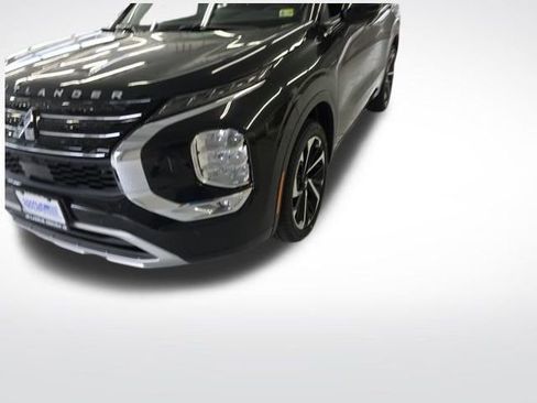 New 2024 Mitsubishi Outlander SEL image 4