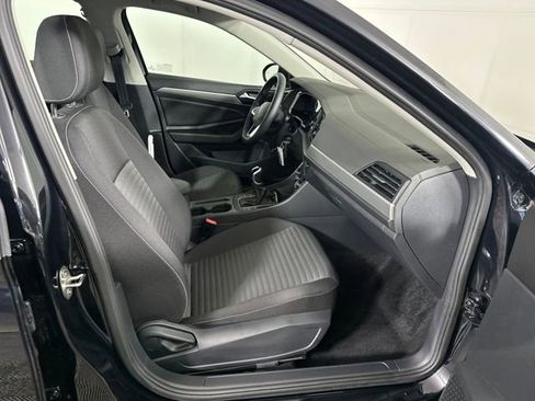 Used 2024 Volkswagen Jetta S image 28