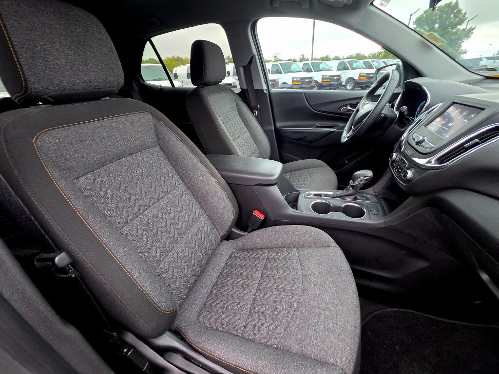 Used 2024 Chevrolet Equinox LT FWD image 50