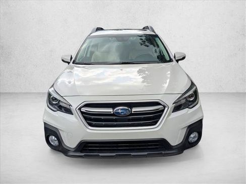 Used 2019 Subaru Outback 2.5i Limited AWD/4WD image 2