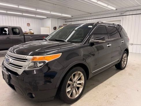 Used 2012 Ford Explorer XLT AWD/4WD image 3