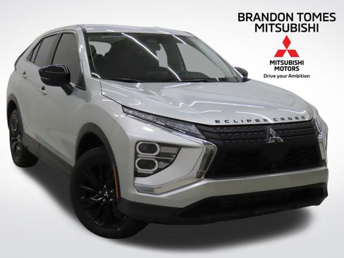 New 2025 Mitsubishi Eclipse Cross LE image 1