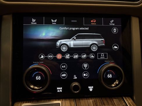 Used 2019 Land Rover Range Rover Supercharged AWD/4WD image 23