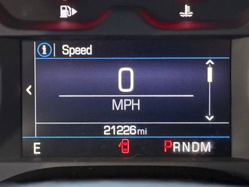 Used 2021 Chevrolet Camaro LT w/ RS Package image 25