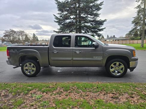 Used 2013 GMC Sierra 1500 SLE image 8