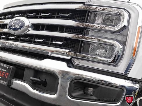 Used 2024 Ford F250 Lariat w/ FX4 Off-Road Package image 48