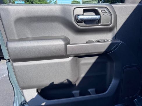 Used 2026 Chevrolet Silverado 1500 Custom Trail Boss AWD/4WD image 21