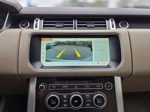 Used 2017 Land Rover Range Rover Supercharged AWD/4WD image 15
