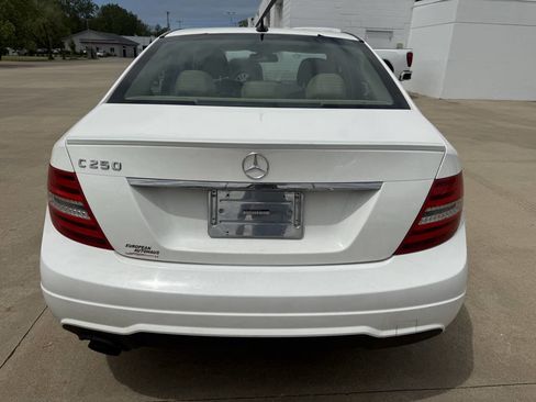 Used 2013 Mercedes-Benz C 250 Sedan image 6