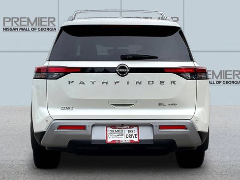 Certified 2022 Nissan Pathfinder SL AWD/4WD image 6