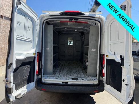 Used 2024 Ford Transit 250 148 Medium Roof RWD image 5