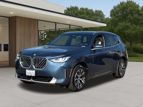 Used 2026 BMW X3 xDrive30i w/ Premium Package AWD/4WD image 2