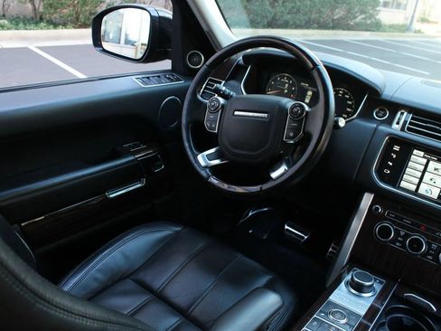 Used 2015 Land Rover Range Rover Supercharged AWD/4WD image 26