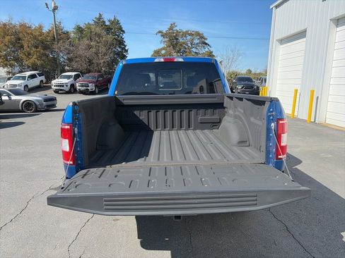 Used 2018 Ford F150 XLT w/ Equipment Group 302A Luxury image 10