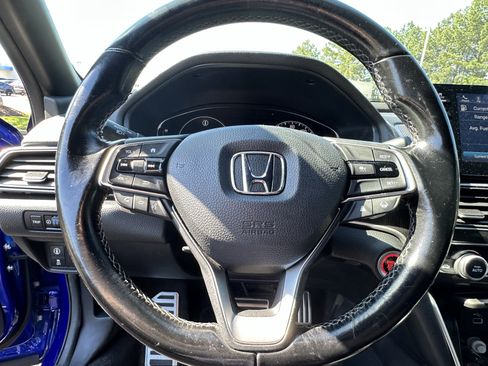 Used 2022 Honda Accord Sport image 6