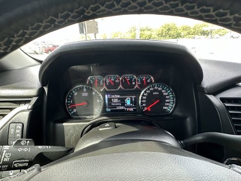 Used 2018 GMC Yukon SLT w/ HD Trailering Package RWD image 16