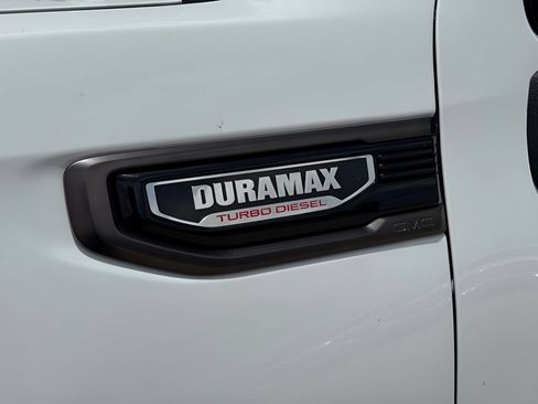 New 2026 GMC Sierra 1500 AT4X AWD/4WD image 4