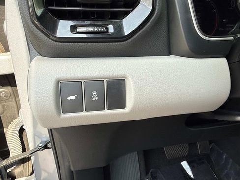 Certified 2023 Honda Pilot EX-L image 33