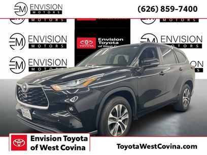 Used 2024 Toyota Highlander XLE