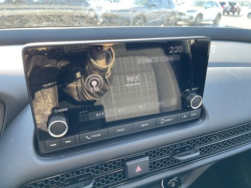 Certified 2023 Honda HR-V LX image 15