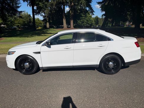 Used 2013 Ford Taurus Police Interceptor AWD w/ Police Interior Upgrade Pkg image 2