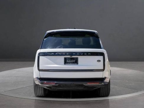 Used 2023 Land Rover Range Rover SE AWD/4WD image 5