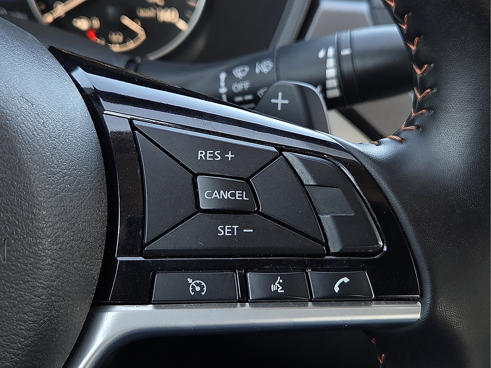 Used 2025 Nissan Altima 2.5 SR FWD image 19