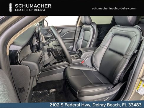 New 2025 Lincoln Corsair FWD image 5