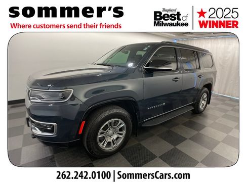 Used 2023 Jeep Wagoneer 4WD image 7