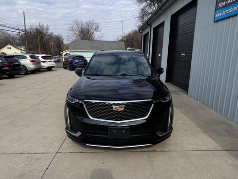 Used 2020 Cadillac XT6 Premium Luxury image 15