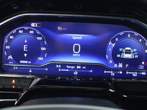 Used 2024 Chevrolet Silverado 1500 RST w/ All Star Edition Plus image 17