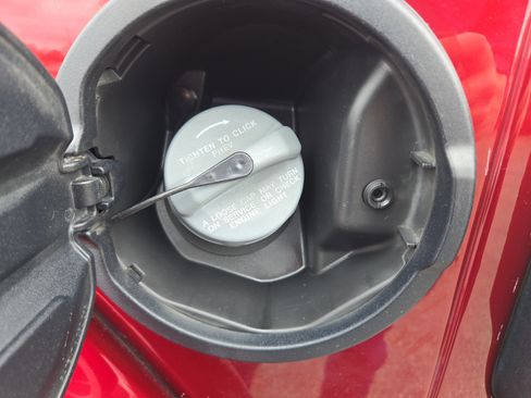 Used 2021 Jeep Wrangler Unlimited Sahara w/ Cold Weather Group image 23