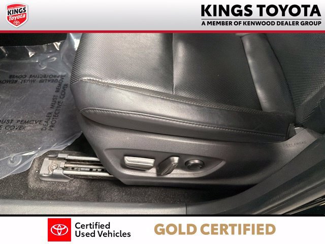 Used 2023 Toyota Crown AWD/4WD image 19