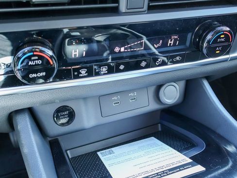 New 2026 Nissan Rogue SV image 12