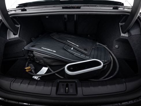 Certified 2023 Porsche Taycan image 15