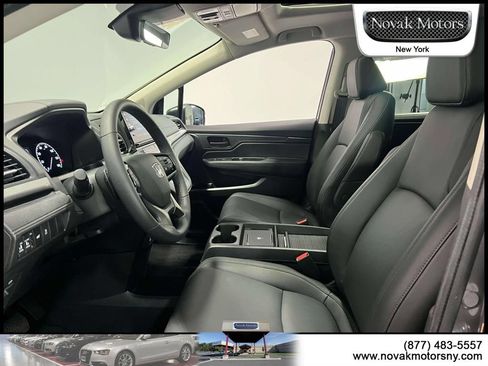 Used 2026 Honda Odyssey EX-L image 17