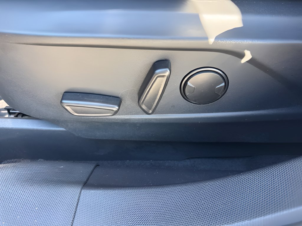 Used 2023 Ford Mustang Mach-E Select AWD/4WD image 10