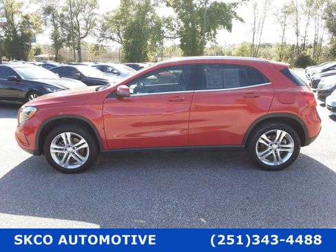 Used 2017 Mercedes-Benz GLA 250 image 2