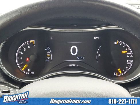 Used 2021 Jeep Grand Cherokee Limited image 16