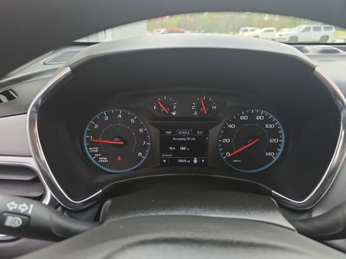 Used 2022 Chevrolet Equinox LS image 10