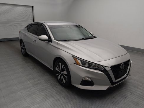 Used 2021 Nissan Altima 2.5 SV FWD image 13