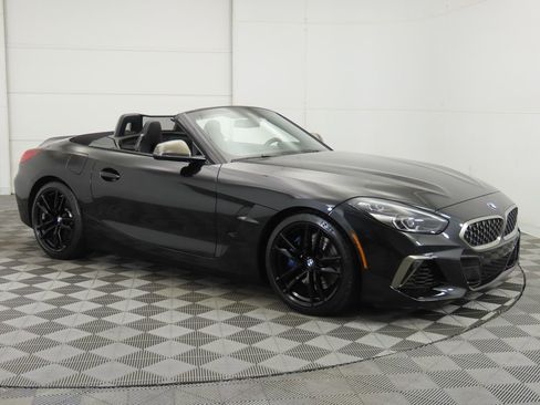 Used 2020 BMW Z4 M40i w/ Premium Package image 3