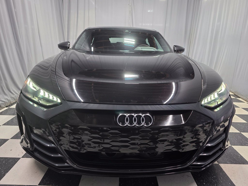 Used 2022 Audi e-tron GT Premium Plus AWD/4WD image 2