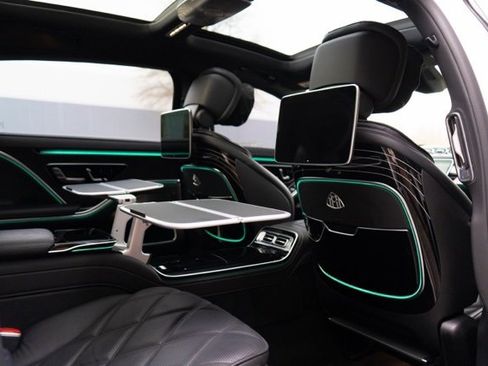 Used 2023 Mercedes-Benz Maybach S 580 4MATIC image 38