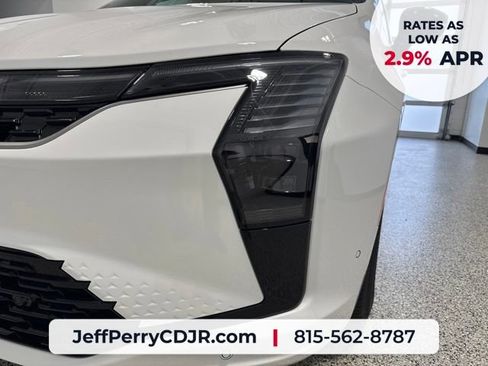 New 2027 Chrysler Pacifica Select FWD image 11
